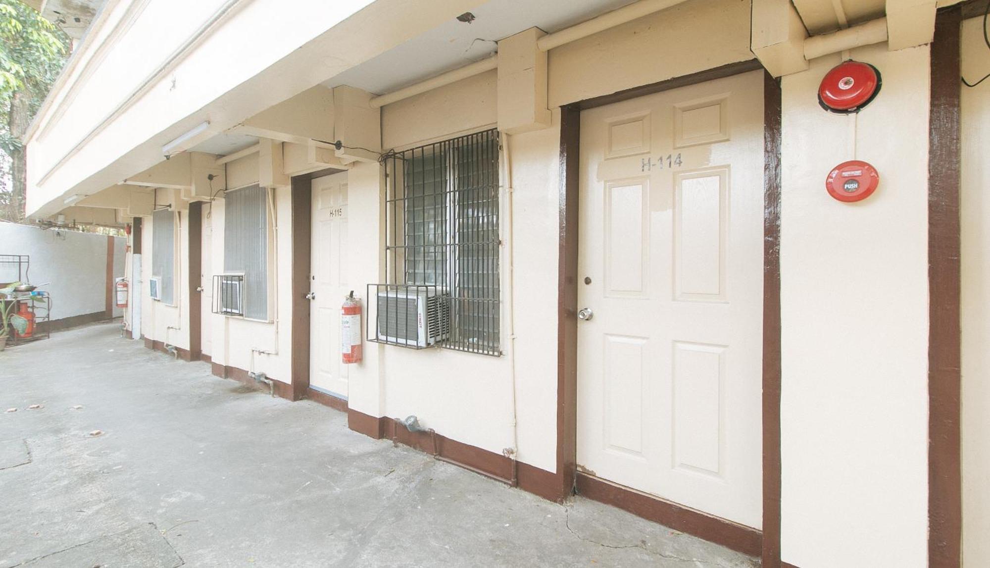 Reddoorz At City Stay Inns Marilao Lias Exterior photo