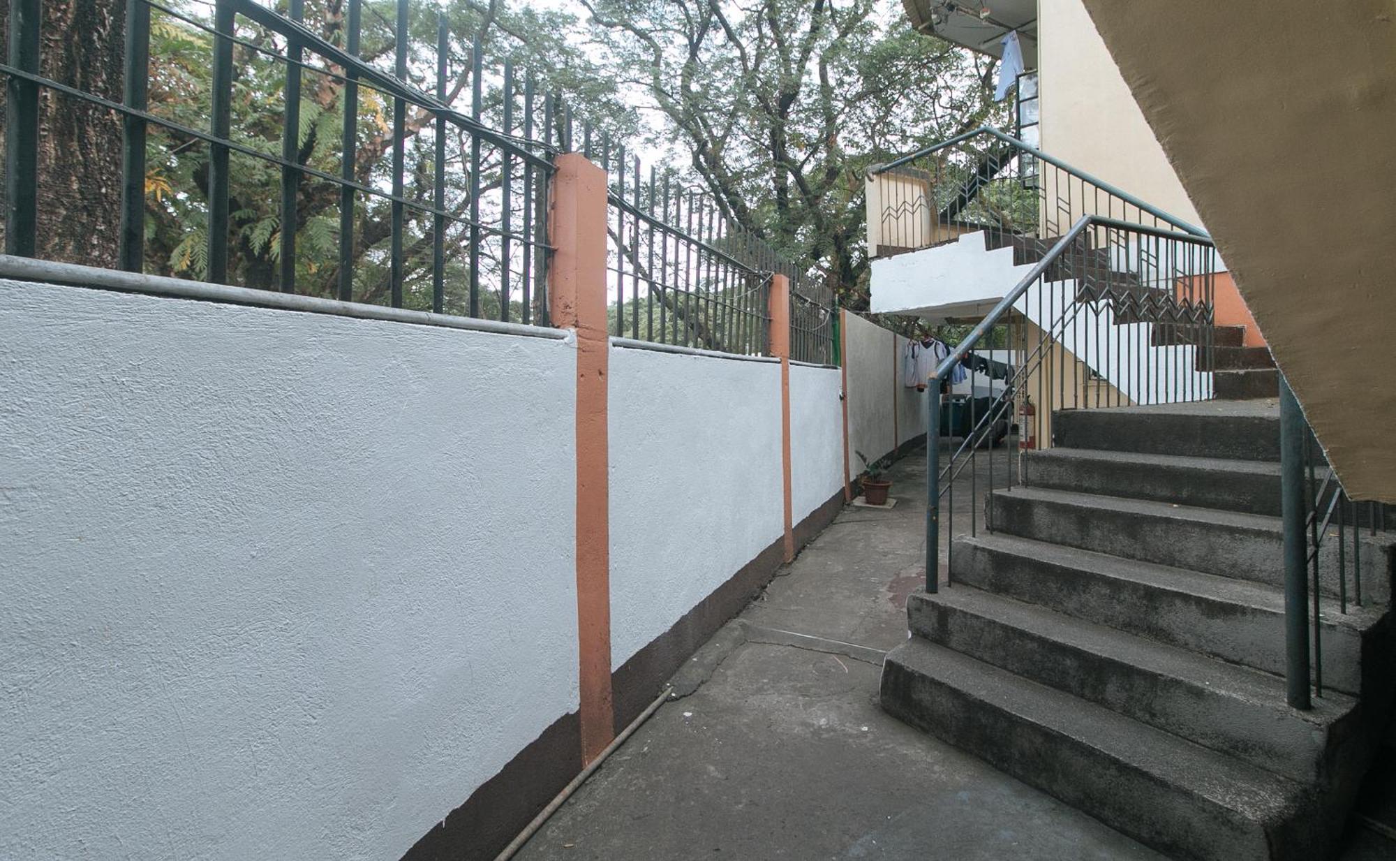 Reddoorz At City Stay Inns Marilao Lias Exterior photo